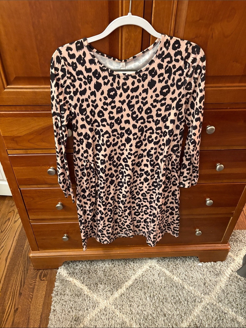 Women’s Leopard Print Long Sleeve Dress